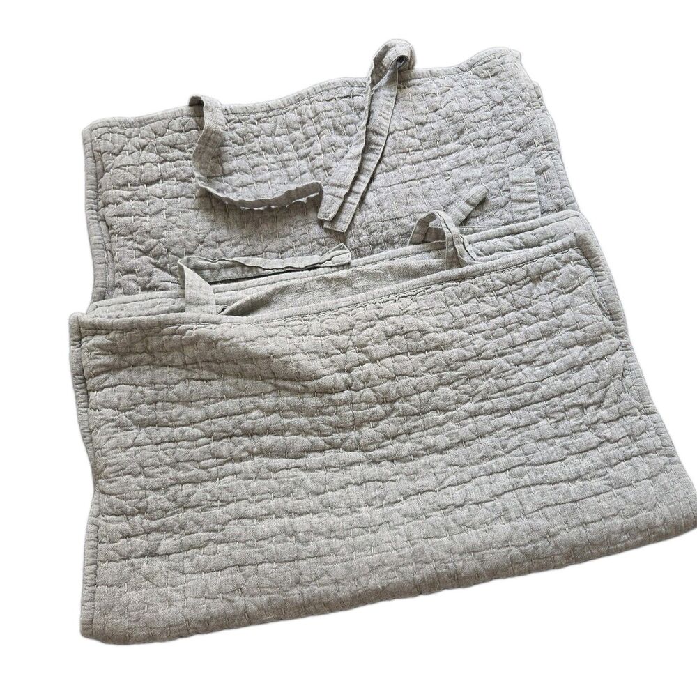 Pottery Barn set (2) Pick-Stitch Cotton/Linen Quilted Shams gray 20"x 26"